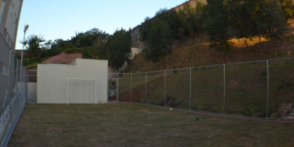 quadra-gramada-felicitta